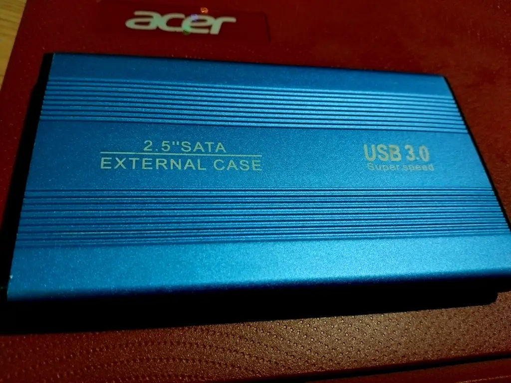 Externur harddiskur til sølu Image