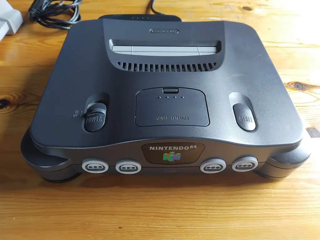 Nintendo 64 til sølu - Image 1