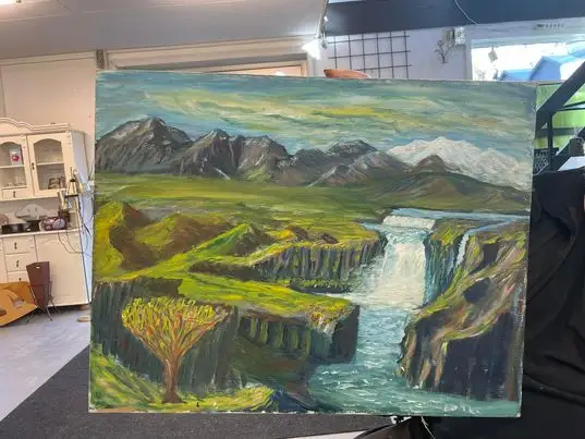 Málningur Til Sølu. Image