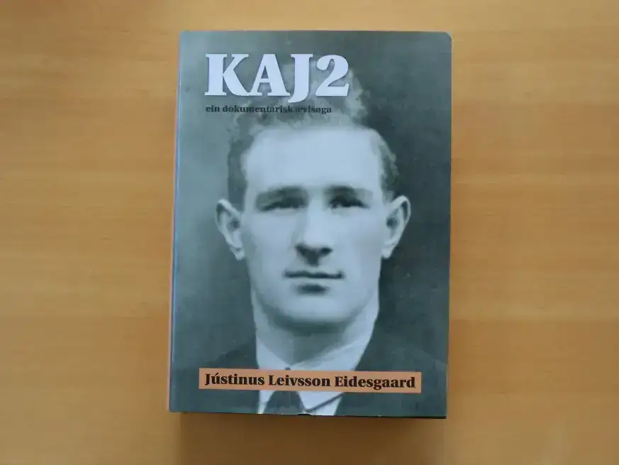 Bøkurnar Eftir KAJ Er  Nú Til Sølu-- Image