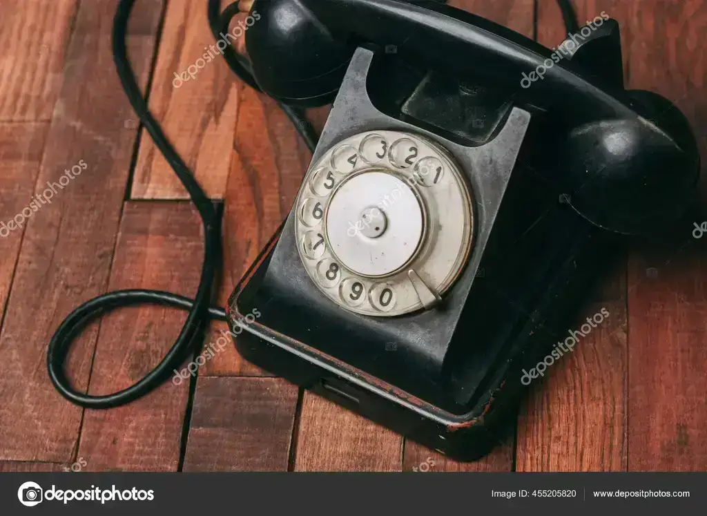 Gamlar Antikk Telefonir Til Sølu. - Image 1