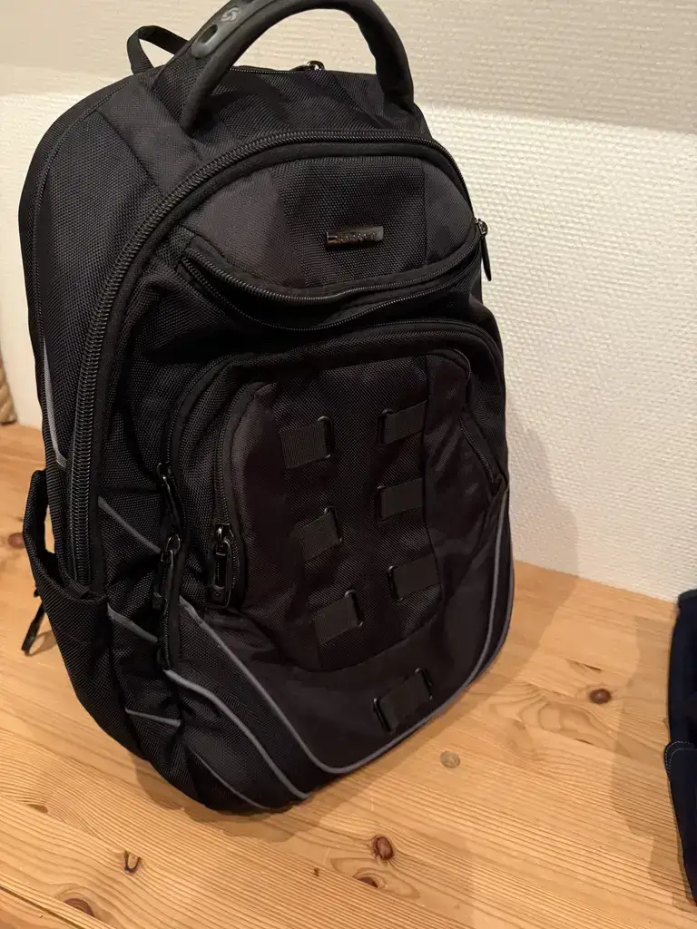 Gódur Ryggsekkur til sølu - Image 1