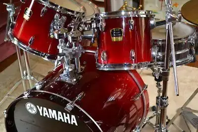 Yamaha Trummusett Til Sølu...