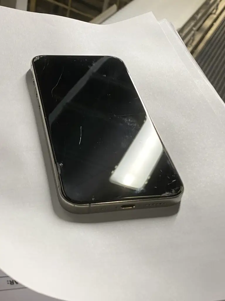 iPhone 15 Pro Max | 256GB | Natural Titanium - Image 1